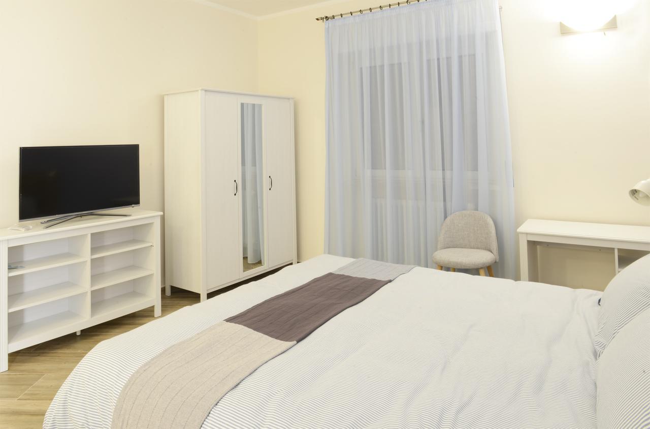 Fronte Del Porto Bed & Breakfast Salerno Exterior photo